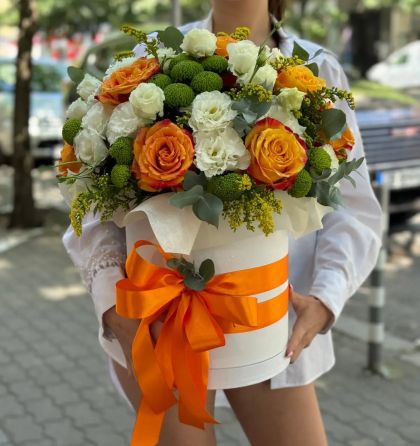 Кутия Golden Bloom